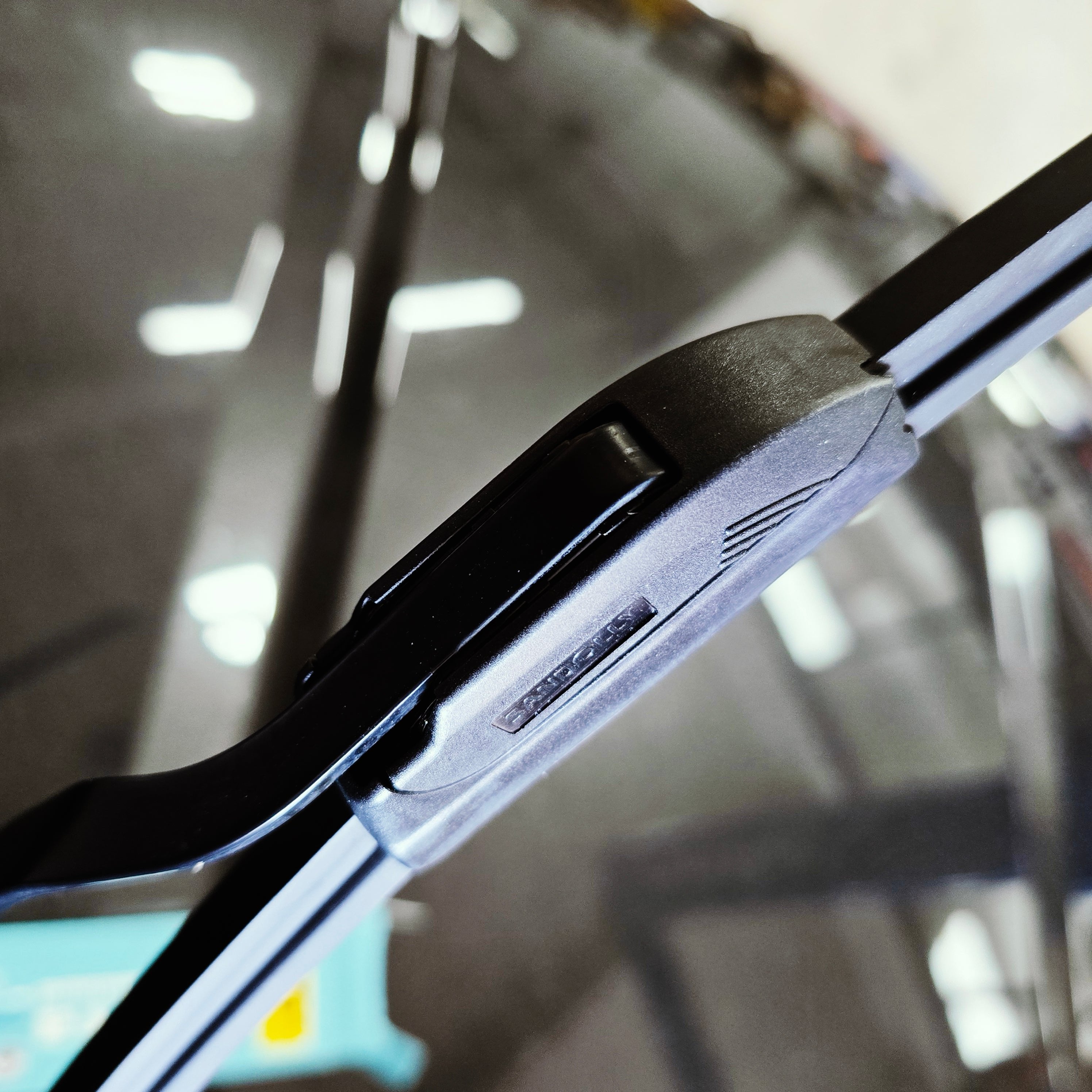 Broadfeet® Windshield Wiper Blades (F001) Ultra-Streamlined Universal Flat Wiper - Broadfeet