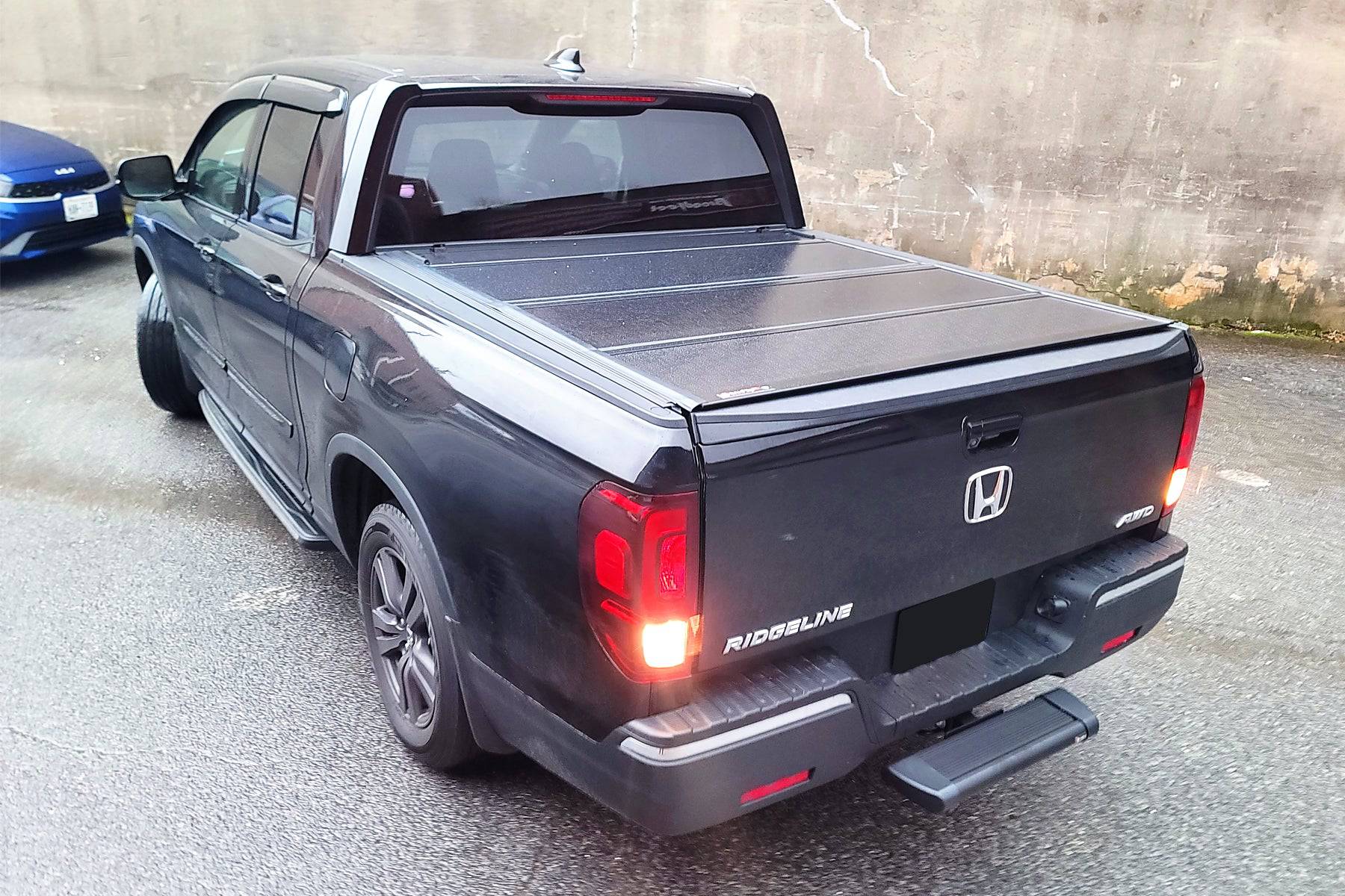 Tonneau Cover - BAKFlip G2 - Hard Top (2 Folds / 3 Panels) fits Honda Ridgeline 2017-2023 - Broadfeet