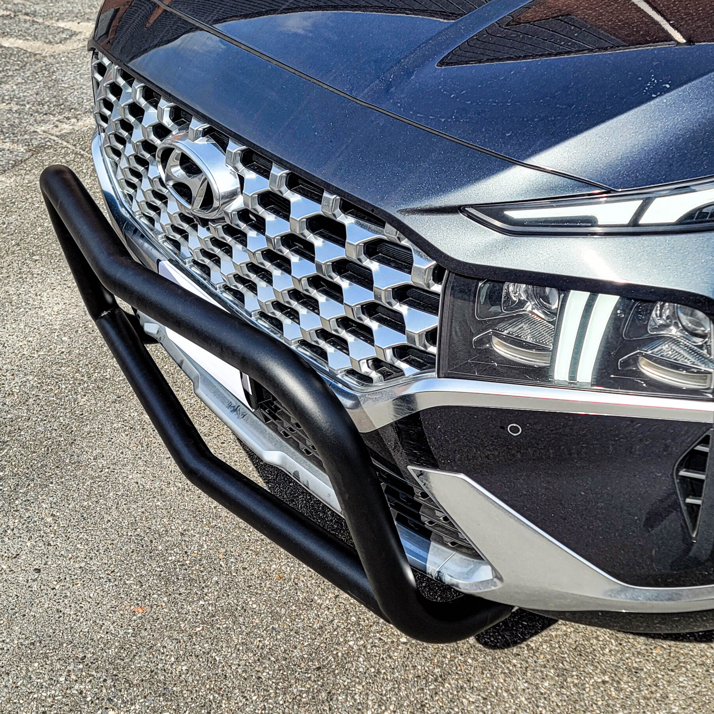 Front A-Bar / Nudge Bar (DC9) Bumper Guard fits Hyundai Santa Fe 2022-2025 - Broadfeet