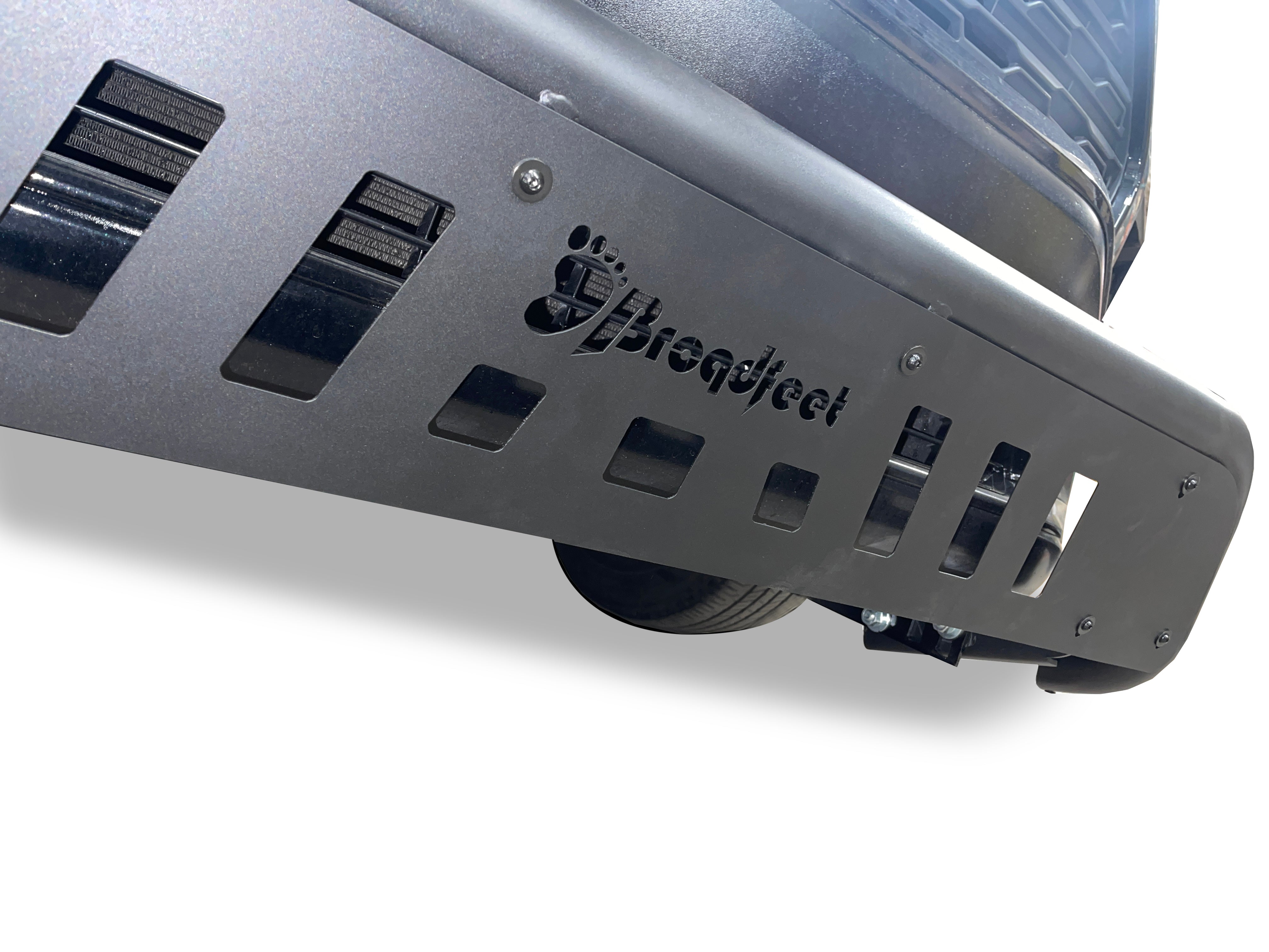 Broadfeet® Black Front Runner with Skid Plate - Old Logo
