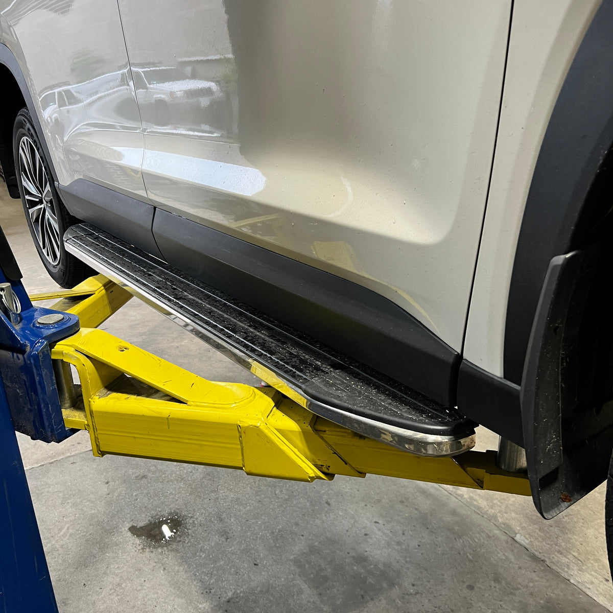 Toyota Grand Highlander Running Board Broadfeet